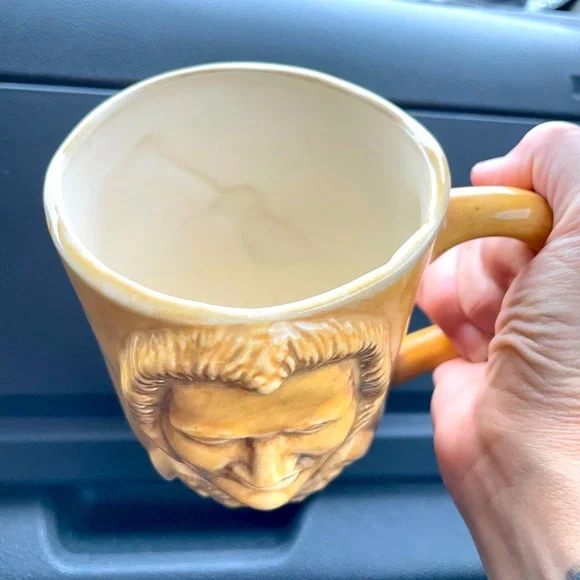 ELVIS has left the building 1978🎙🎸unique rare Coffee tea mug guitar custom